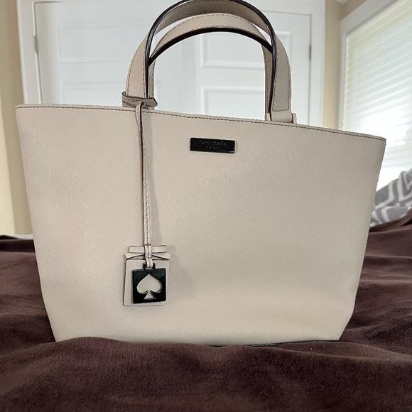kate spade Handbags - Kate Spade Mini Tote